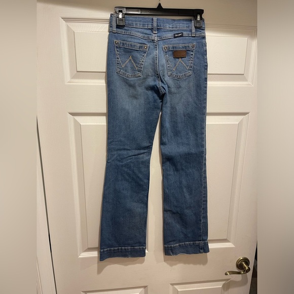 Girls wrangler trousers - Picture 2 of 3